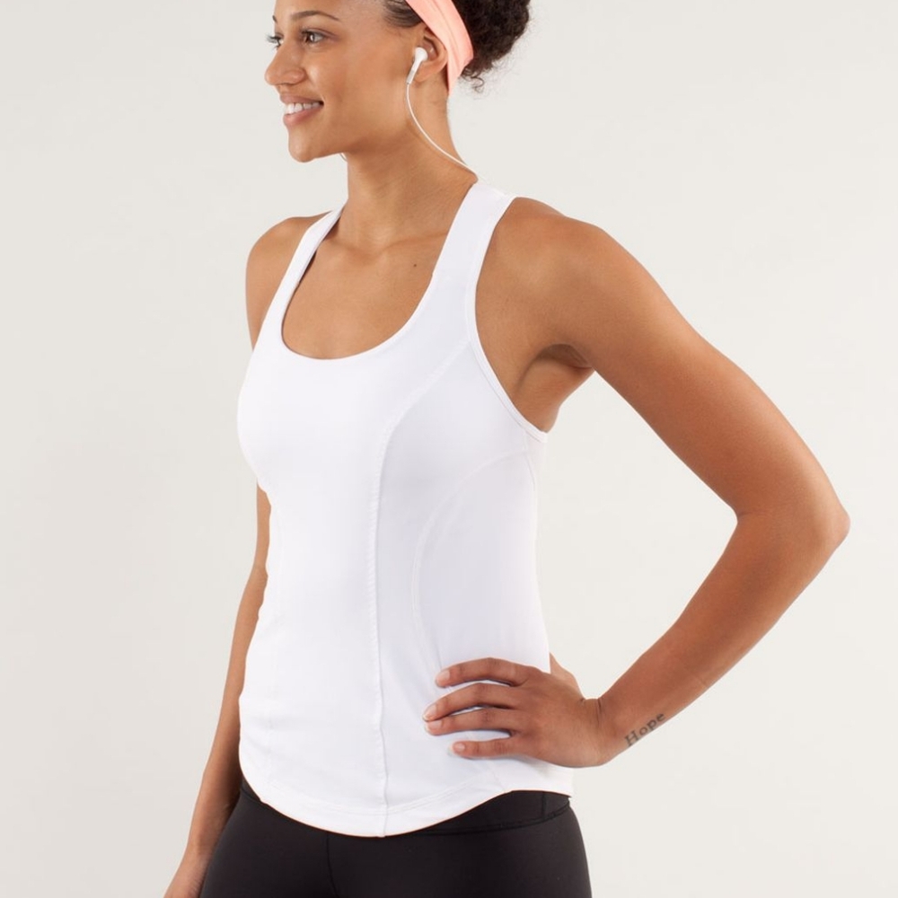Lululemon Cardio Kick Tank size 6 white